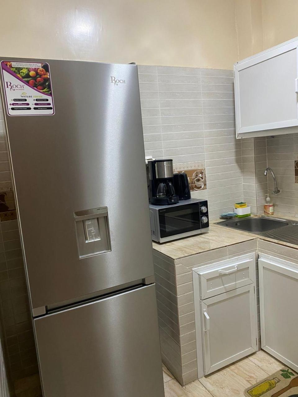 דקר Residence Adja Binta Kane Sour מראה חיצוני תמונה